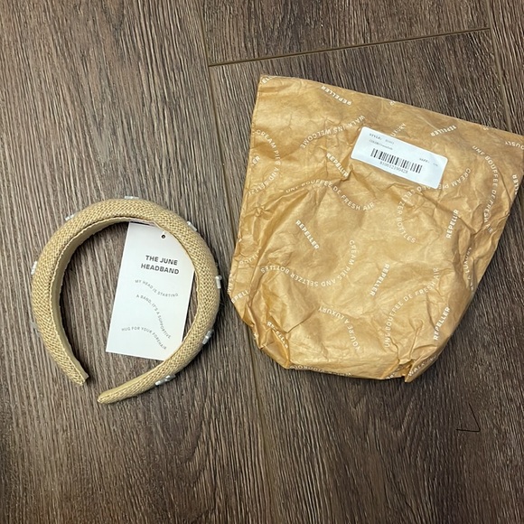 Man Repeller June Head Band in Original Storage Bag - Picture 2 of 6